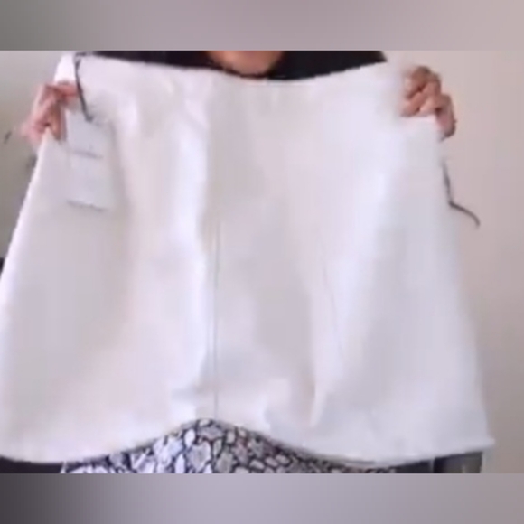 Faux Leather Mini Skirt - Picture 4 of 16